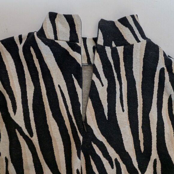 ZARA bodycon MINI DRESS Sz SMALL ZEBRA PRINT LONG SLEEVES made in MOROCCO - Picture 7 of 10
